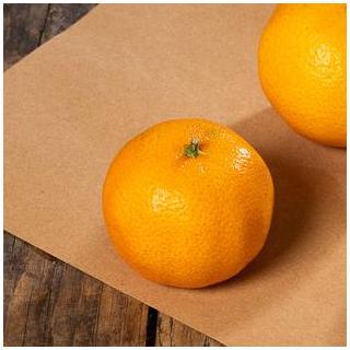 Clementine mit Blatt  ´2-4